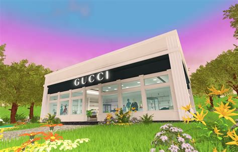 gucci town free items